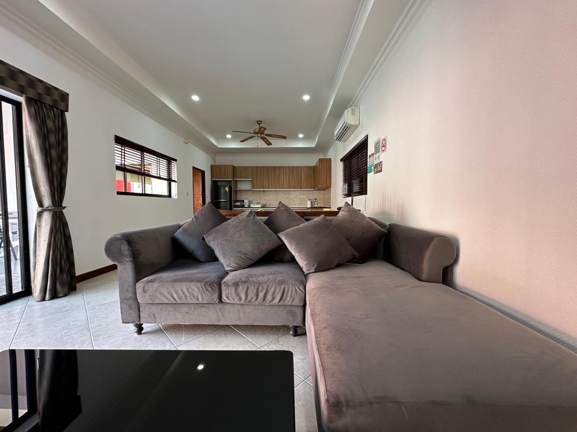 Majestic 2bedroom Poolvilla51, Gate Villa *