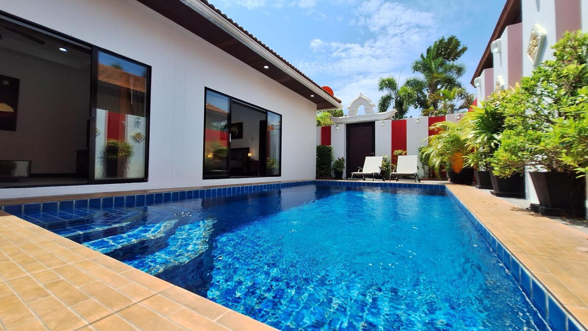 Majestic 2bedroom Poolvilla51, Gate Villa *